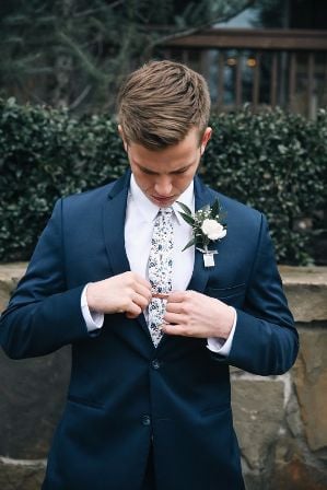 Wedding Suit With Printed Tie for men