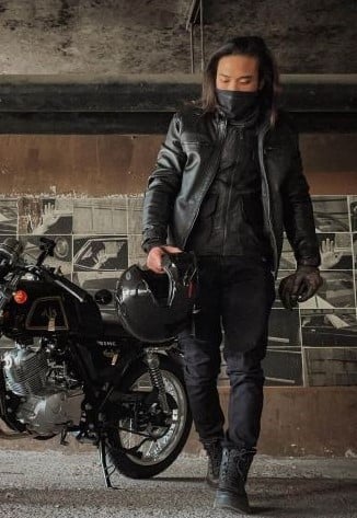 leather-jacket-moto-style.jpg